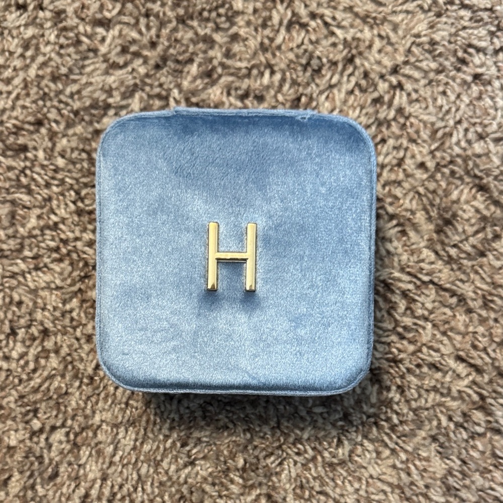 blue velvet jewelry case